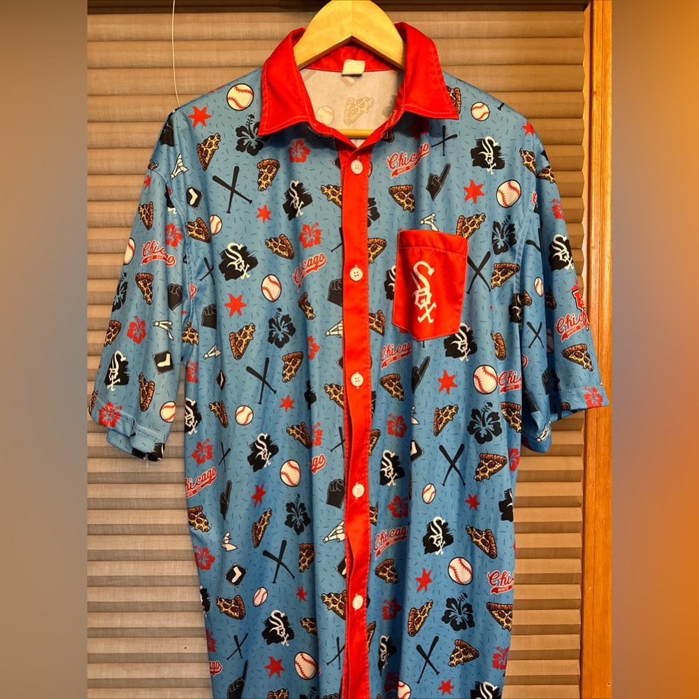 White Sox Hawaiin Shirt Giveaway 6-11-22 SIZE XL